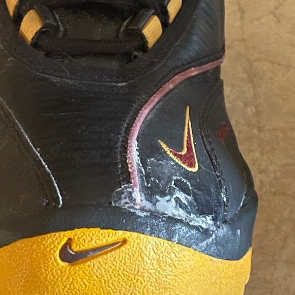 Nike Snowboard Boots - Picture 6 of 8